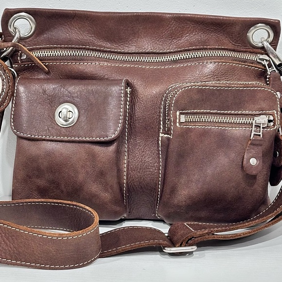 ROOTS CANADA LEATHER  CROSSBODY BAG - Picture 3 of 11